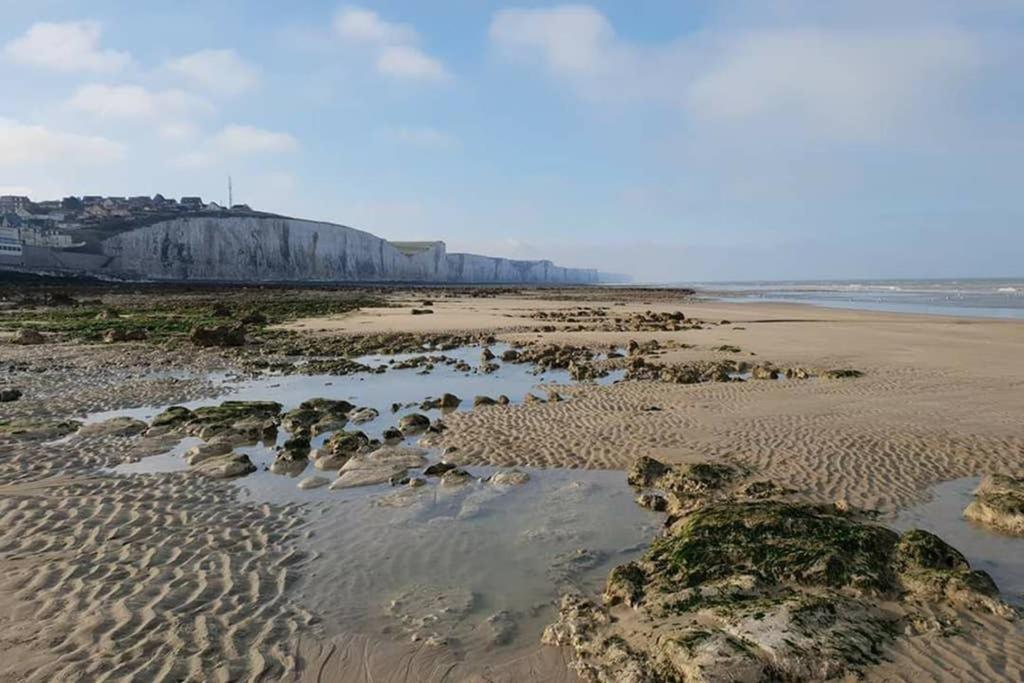 Gite A Bon Port Abbeville 5 Personnes Exterior foto